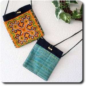 画像1: モン族刺繍のポシェット