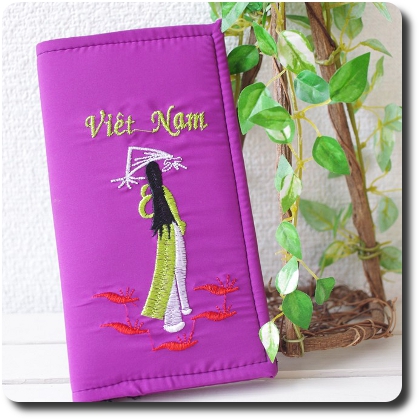 画像1: Vietnamese Girl 二つ折り長財布